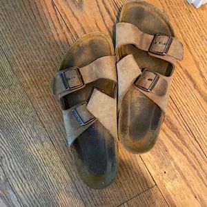 Birkenstock’s size 39